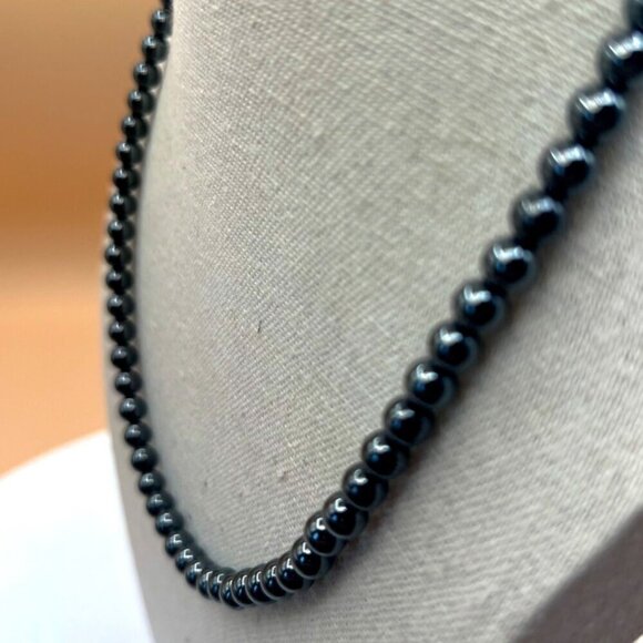 Black Hematite Bead Necklace With Lobster Claw Clasp.  A98 - Picture 2 of 7